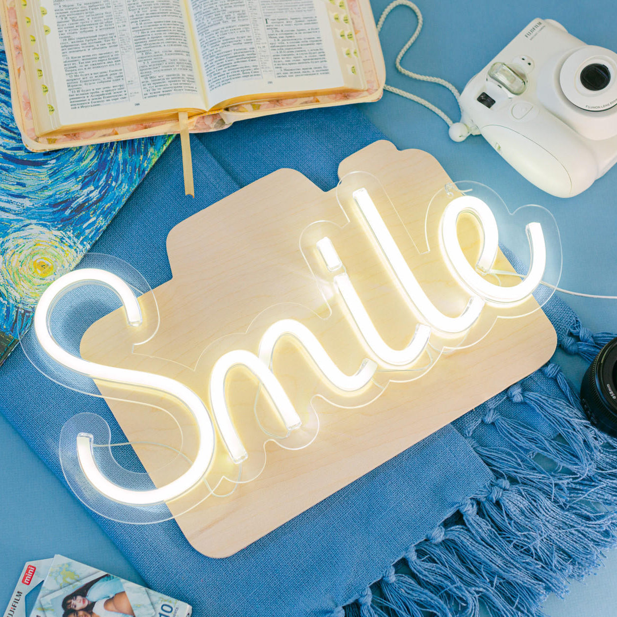 Woodpeckers Crafts 12" Wood Camera Cutout, 12" x 9" x 1/4"