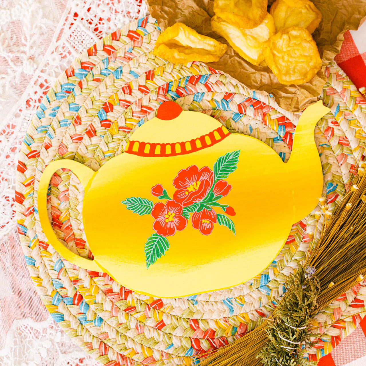 12" Wood Tea Kettle Cutout, 12" x 7.5" x 1/4"