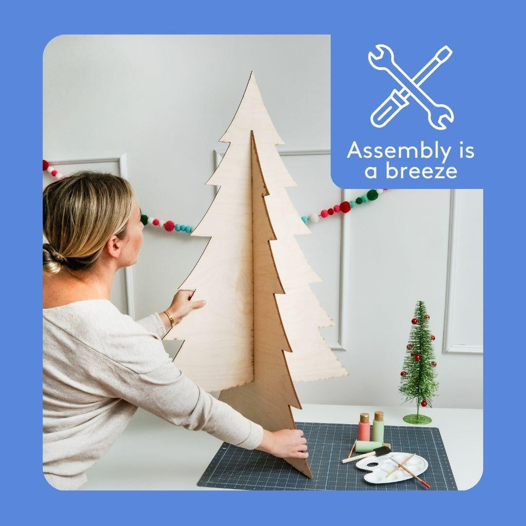 2-Piece Slotted Christmas Tree, 6"