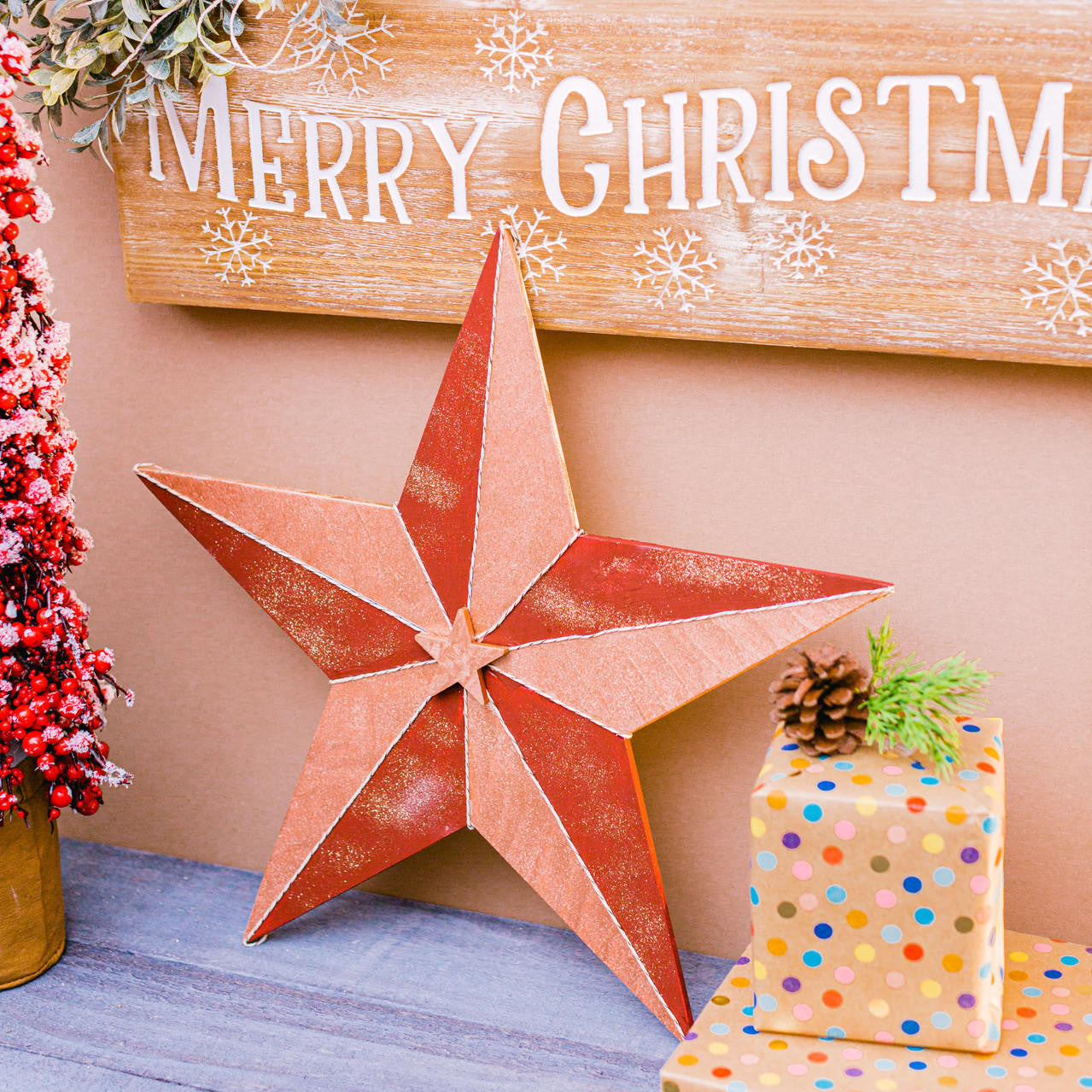 Woodpeckers Crafts Cutout Wooden Star, 23"