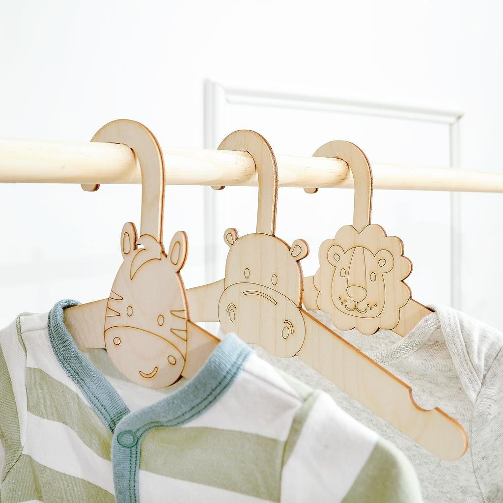 Jungle-Themed Baby Hangers
