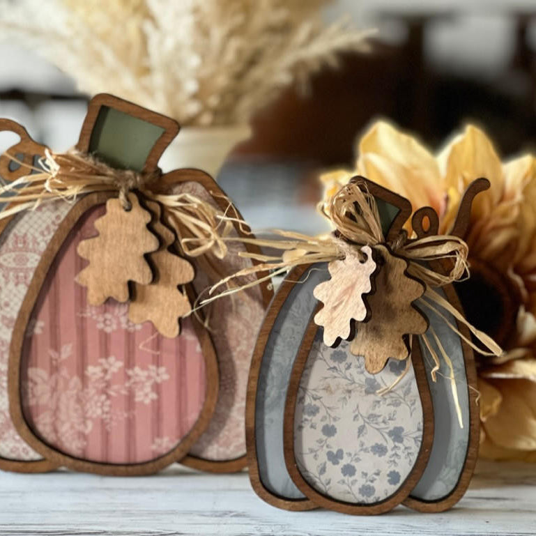Woodpeckers Crafts Primitive Pumpkins with Oak Leaf (2 PUMPKINS ONLY)