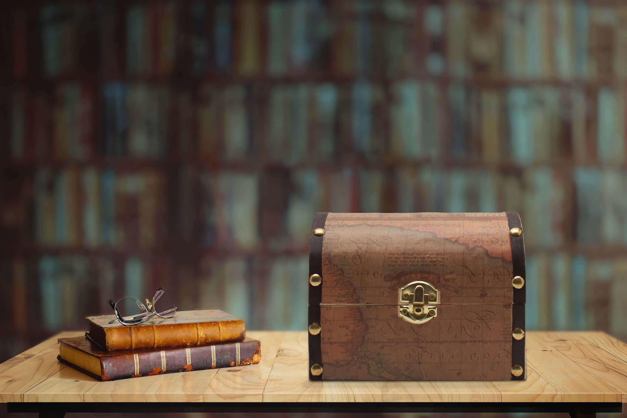 Unfinished Wooden Treasure Chest, 6" x 4.5"