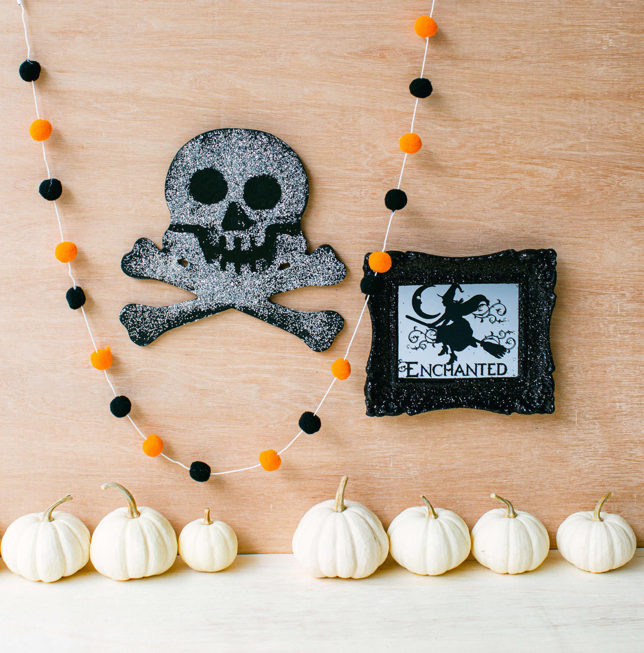 Wood Halloween Skull Cutout, Small 8" x 7.8"