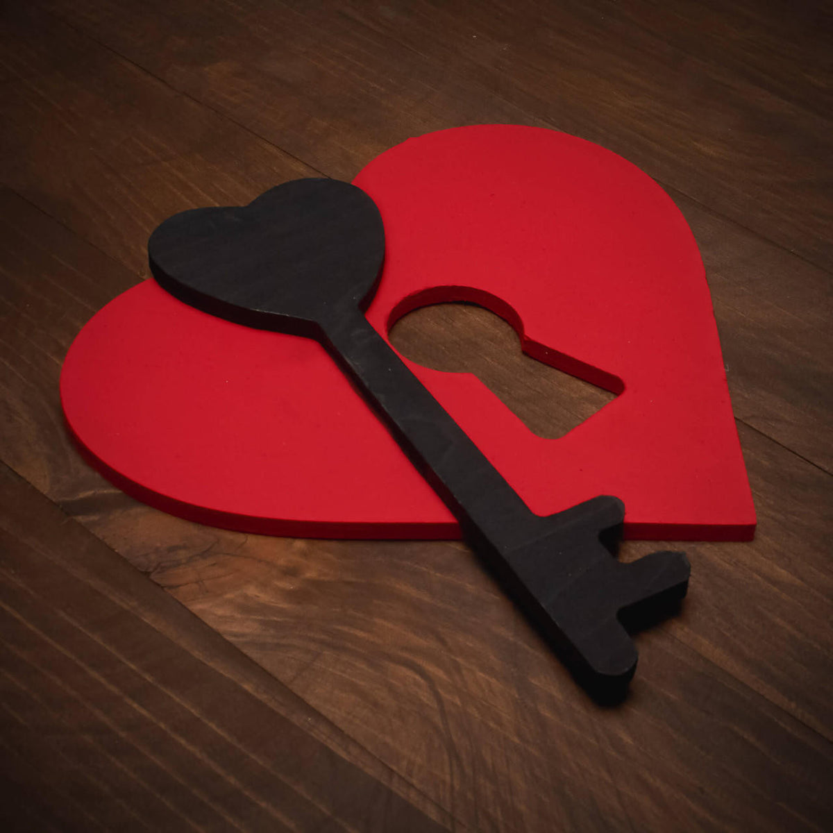 Wood Heart with Keyhole Large Cutout, 12" x 10.5"