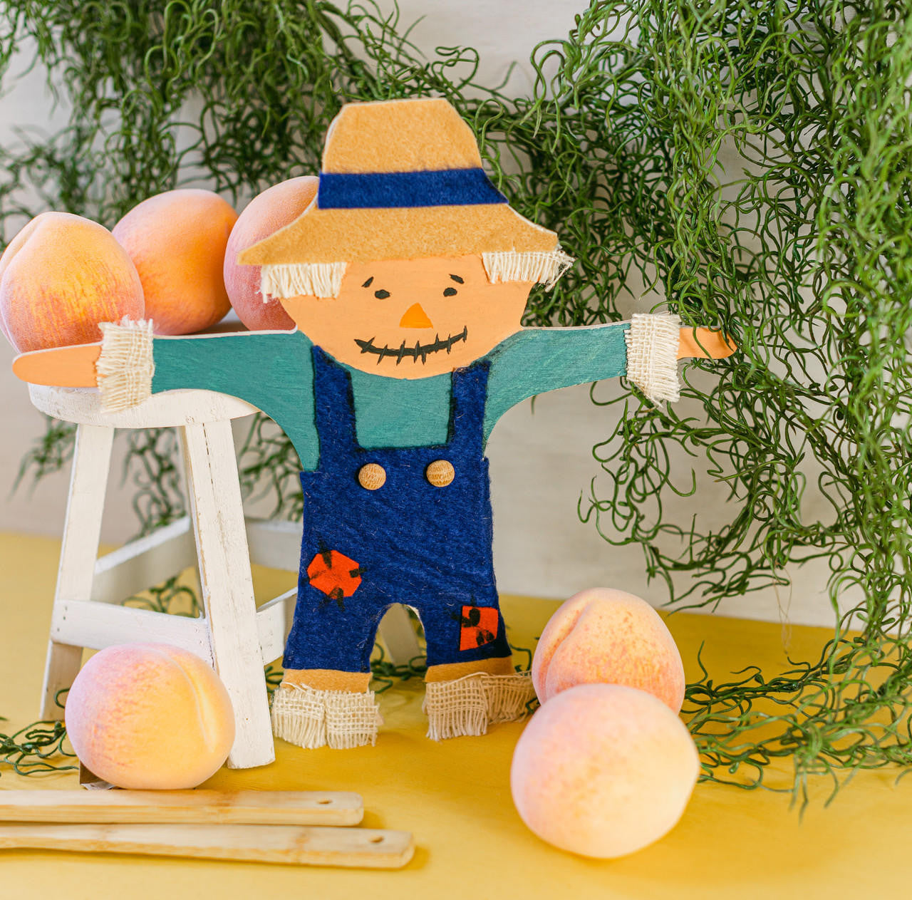 Wood Scarecrow Cutout, 13" x 12"