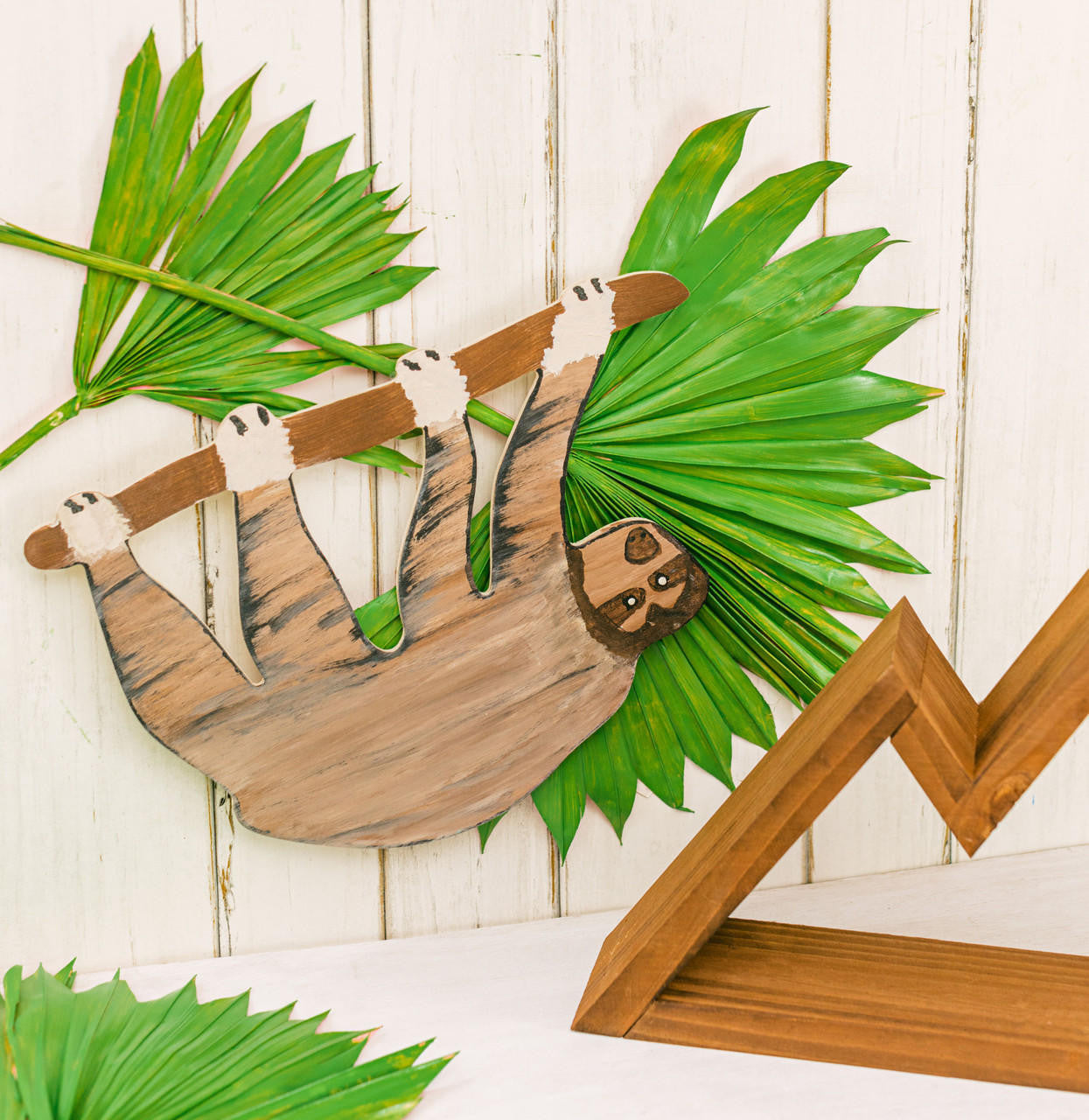 Wooden Cutout Jumbo Sloth, 13"