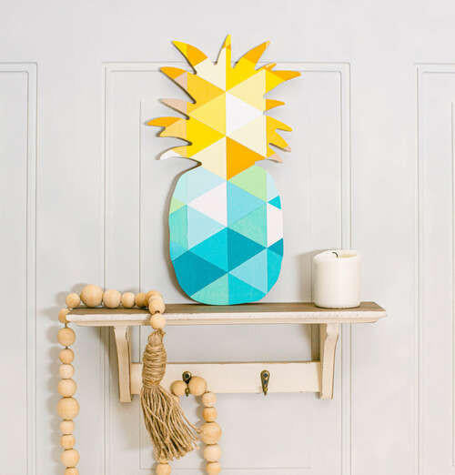 Wooden Pineapple Cutout, 13-1/2"
