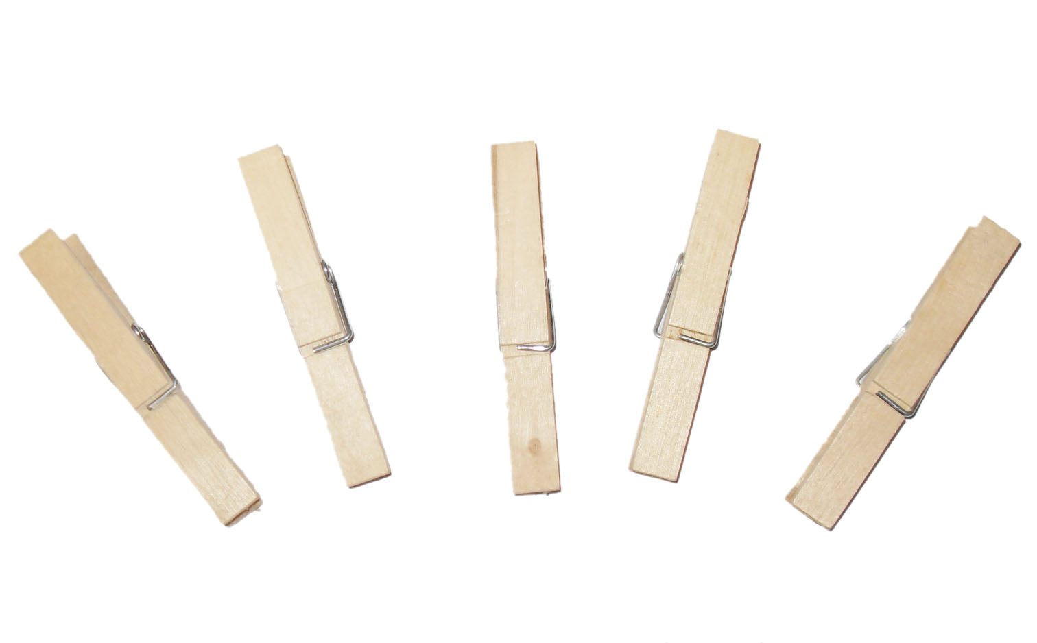 Five Different Uses of Wooden Clothing Pegs