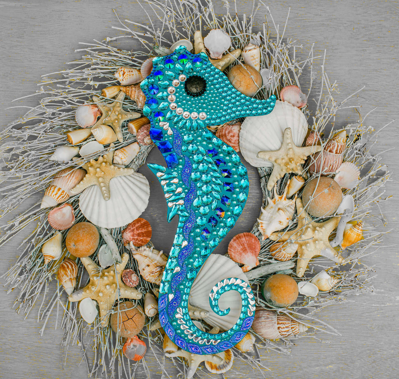 Woodpeckers Crafts 16" Wood Seahorse Cutout, 16" x 7" x 1/4" 