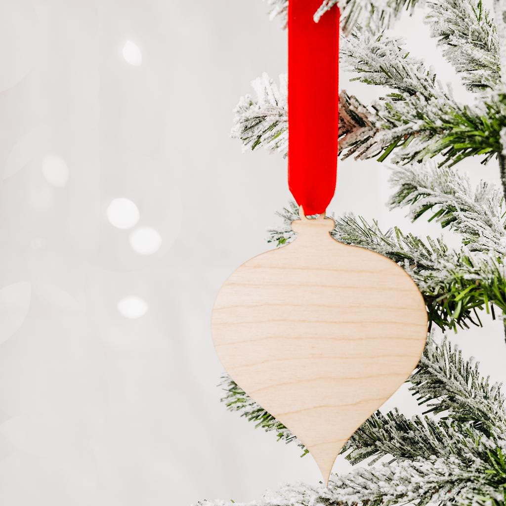 4" Wide Ornament
