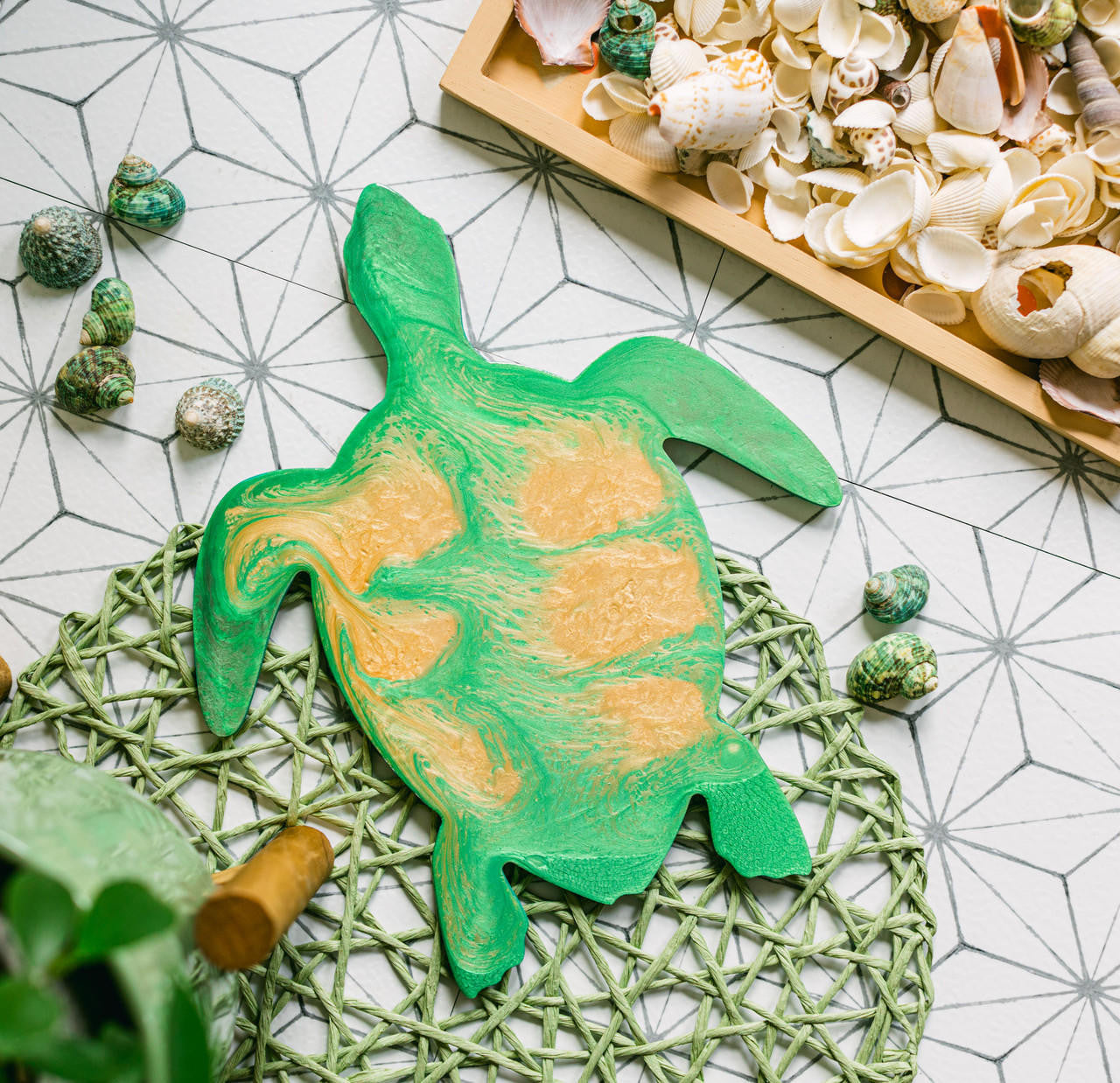 Woodpeckers Crafts Wood Turtle Cutout, 12" 