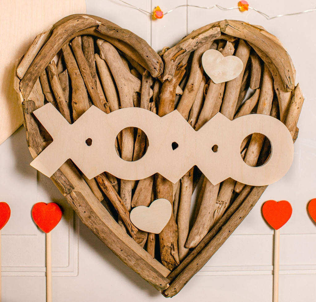 Woodpeckers Crafts Wood "XOXO" Cutout Large, 12" x 3.5" 